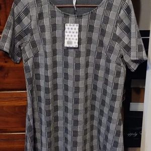 Carmine dress with pockets